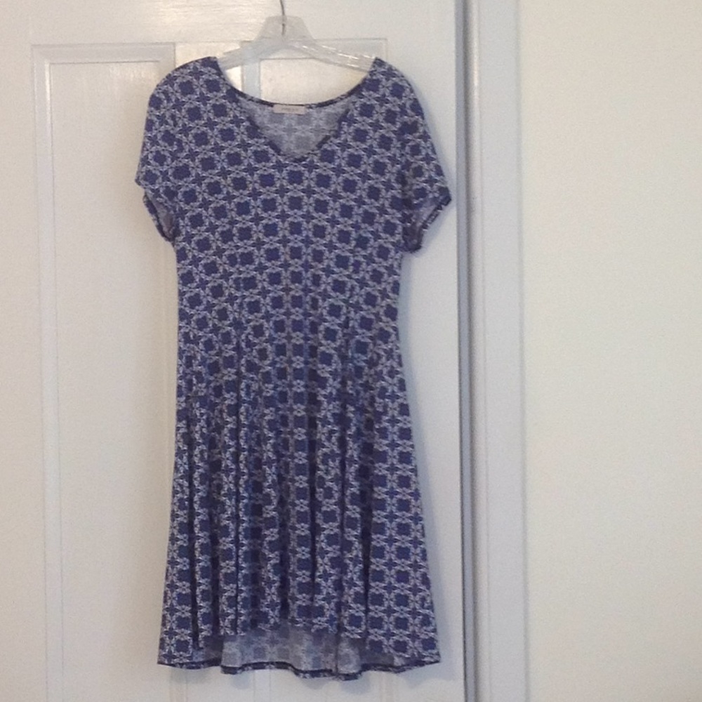 Gilli Dress